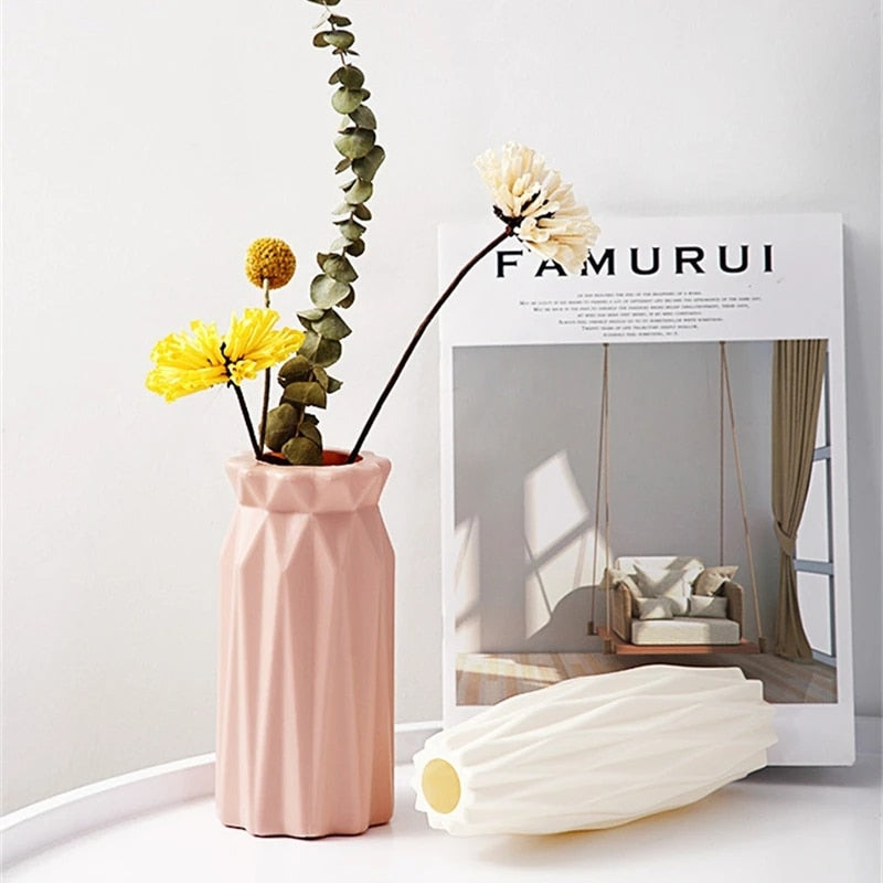 Modern Flower Vase Plastic Bouquet