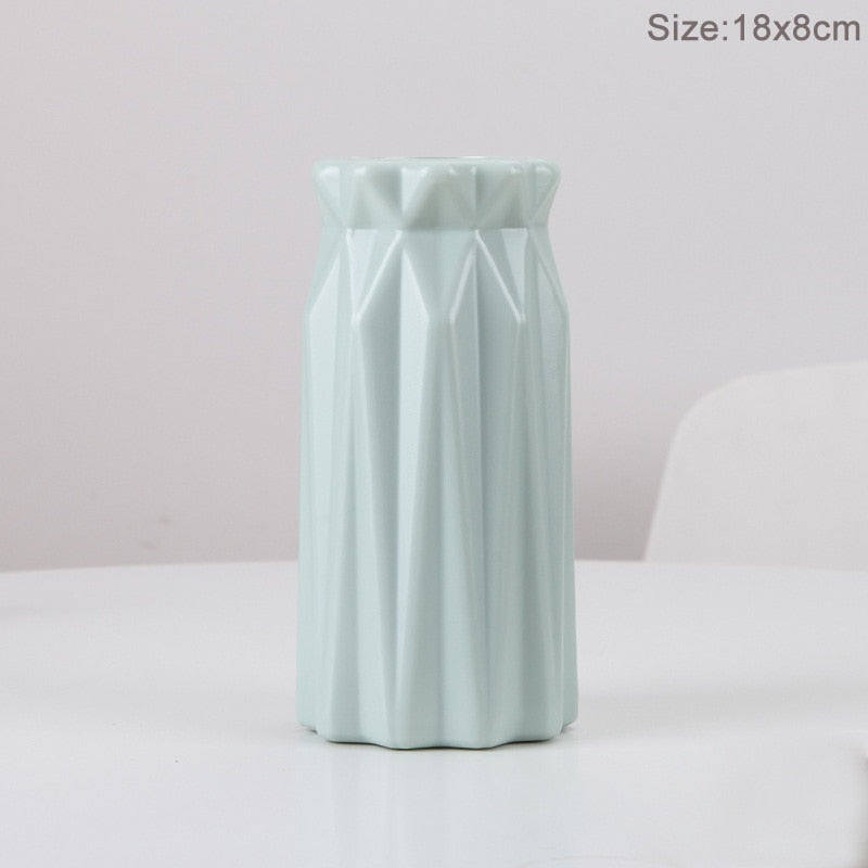 Modern Flower Vase Plastic Bouquet